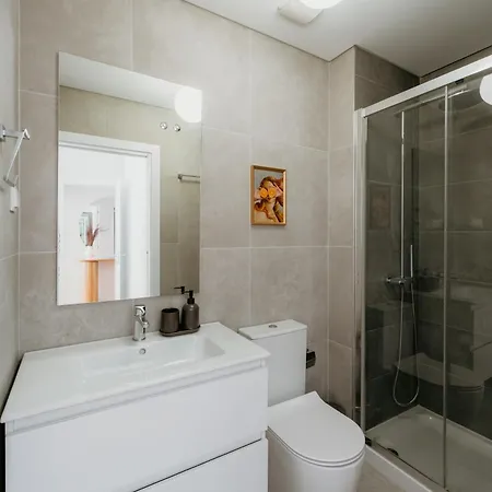 Lejlighed Mary Orange - No 236 1e - Sophisticated Two-bedroom Getaway Lisboa